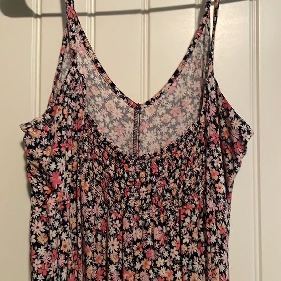 Floral dress with black underneath - Picture 3 of 3